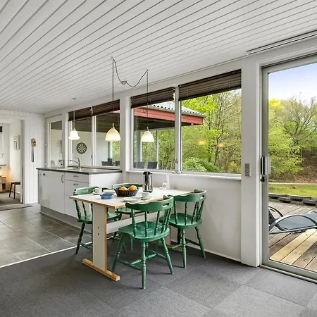 Dwerg - 300m To The Fjord By Interhome Tatil Evi Lihme