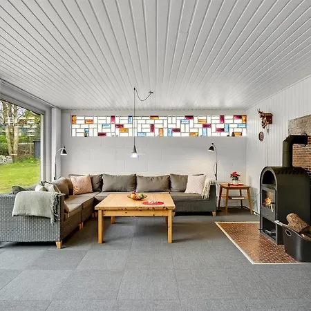 Dwerg - 300m To The Fjord By Interhome *