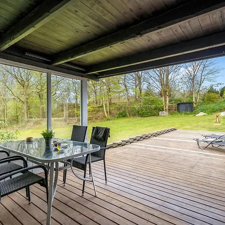 Dwerg - 300m To The Fjord By Interhome *